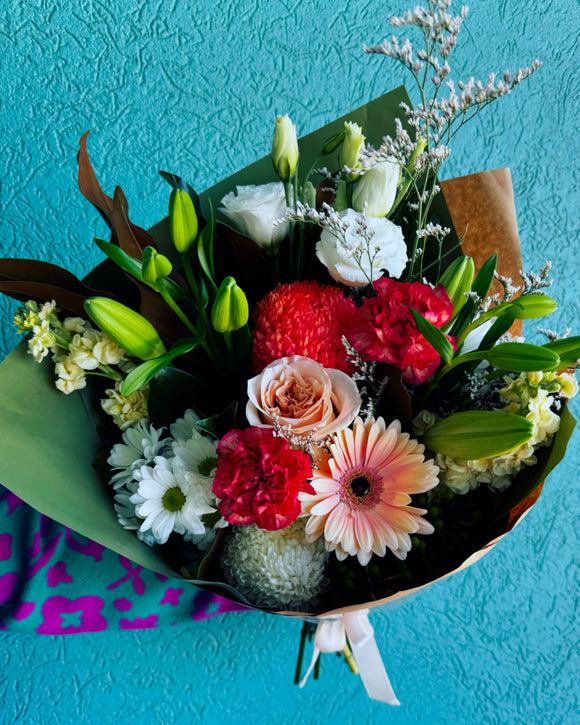 Mother’s Day Bunch of Blooms- Peechy Keen