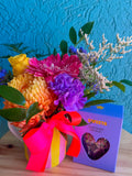 Noss & Co Mug with Blooms + Sweeta Chocolate