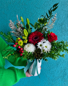 Christmas Pot of Blooms