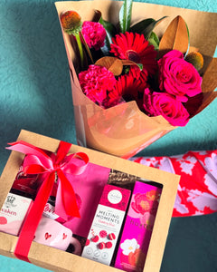 Blooms + Vday Gift Box